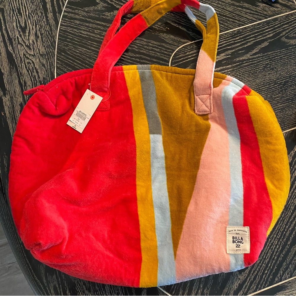Billabong Chasing Paradise terrycloth beach bag NWT